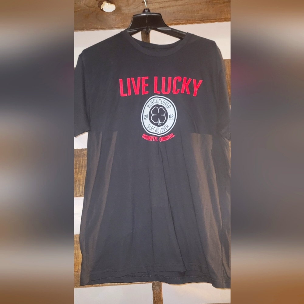 Black clover tee from Ceasars Palace